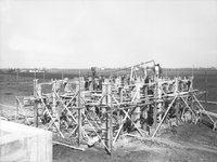 Raktárépület vasbeton alapozásának vasszerelése, 1937. április 27.