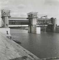 Jobbparti és mederpillér gépkamráinak építése, 1939. szeptember 27.